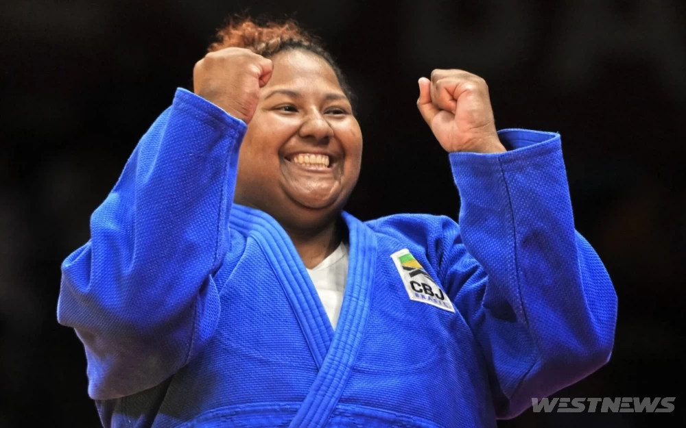 Primeiro Ouro do Brasil vem do judô feminino com a Beatriz Souza