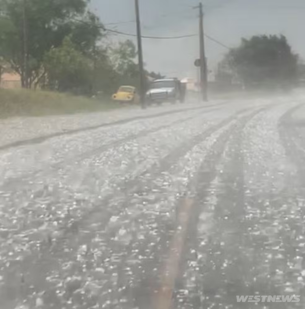 Forte chuva de granizo que atingiu Presidente Prudente causou diversos estragos