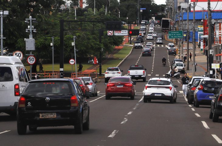 Motoristas passam a ter opção de pagar licenciamento sem cobrança automática de multas não vencidas